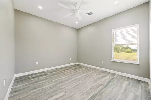 Bedroom - 3712 County Road 1102, Celeste, TX 75423 photo 3 of 8