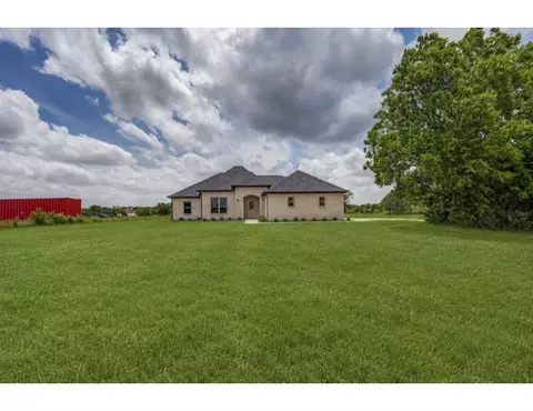 3712 County Road 1102, Celeste, TX 75423