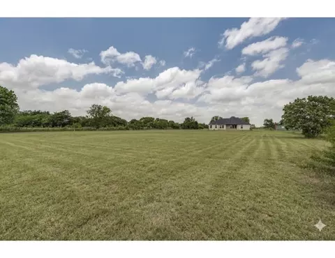 Exterior - 3712 County Road 1102, Celeste, TX 75423 photo 6 of 6