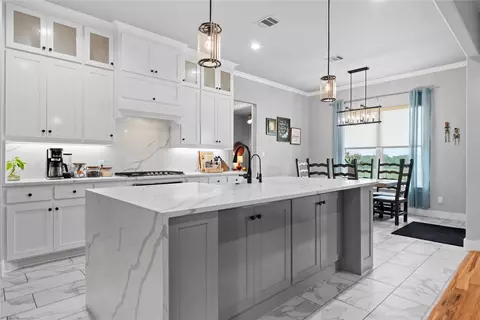 1024 Henry Way, Springtown, TX 76082