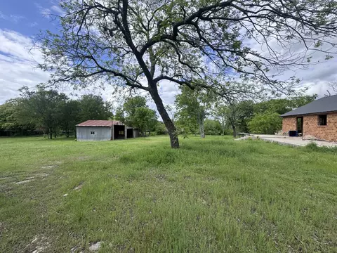 1210 Old Chico Rd, Decatur, TX 76234