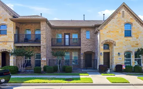 4277 Kiowa Dr, Carrollton, TX 75010