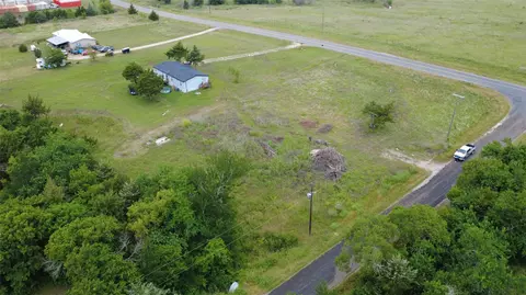 5856 County Road 1094, Celeste, TX 75423 photo 3