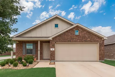712 Odlozil Ln, Ennis, TX 75119