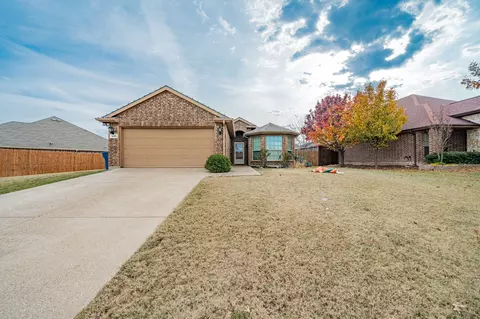 409 Jasmine Cir, Nevada, TX 75173