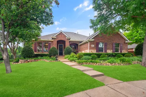 4528 Forest Glen Ct, Sachse, TX 75048