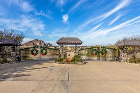 1219 Preserve Blvd, Grand Prairie, TX 75104