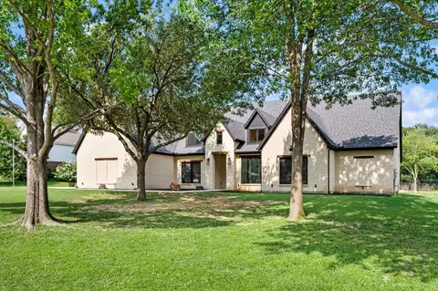 160 S Woodland Trl, Double Oak, TX 75077