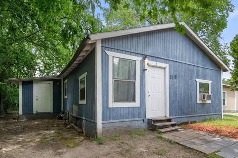2118 W 12th Ave, Corsicana, TX 75110