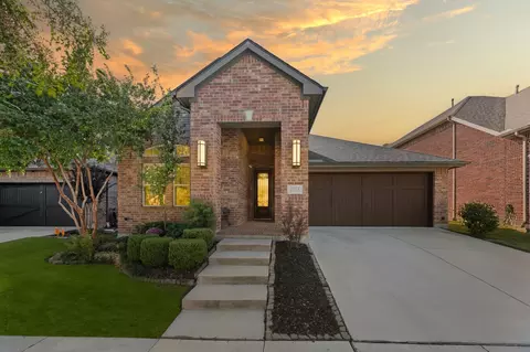 1513 8th St, Argyle, TX 76226