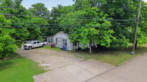 817 S Main St, Farmersville, TX 75442