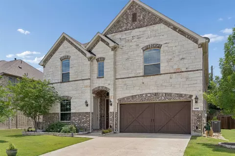 3290 Brookglen Dr, Carrollton, TX 75010