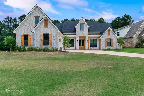 414 Newburn Ln, Shreveport, LA 71106