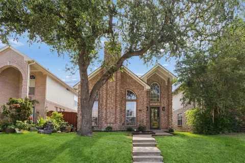 2212 Meadowstone Dr, Carrollton, TX 75006