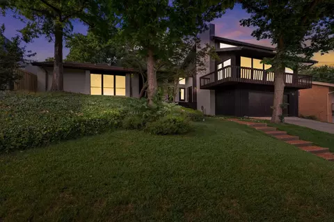 413 Rochelle Blvd, Irving, TX 75062