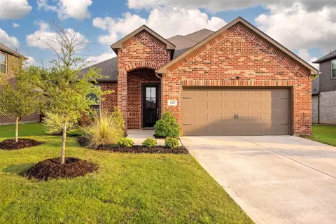 420 Stone Hollow Dr, Ferris, TX 75125