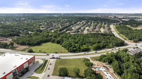 13501 Trinity Blvd, Fort Worth, TX 76040