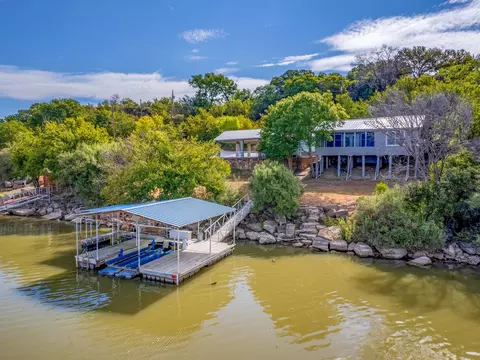 6926 Shamrock Dr, Brownwood, TX 76801