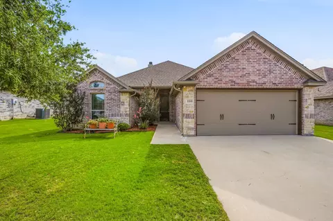 123 Donna Cir, Granbury, TX 76049