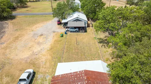503 East St, Nevada, TX 75173