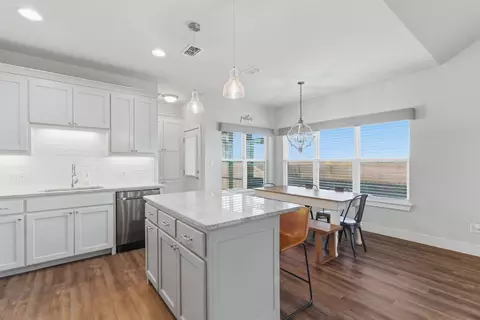 Kitchen - 824 E Northside Dr, Pilot Point, TX 76258 photo 3 of 4