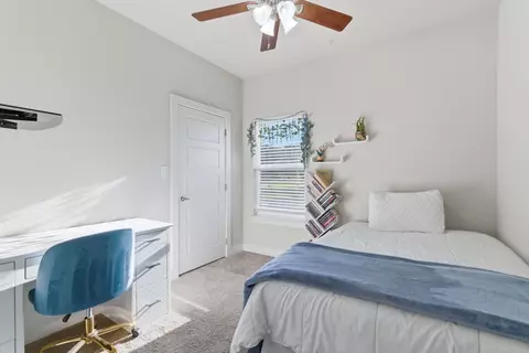 Bedroom - 824 E Northside Dr, Pilot Point, TX 76258 photo 3 of 4
