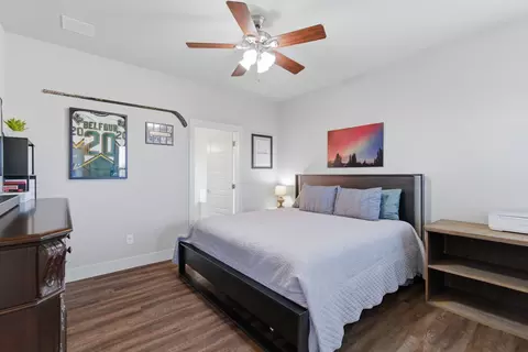 Bedroom - 824 E Northside Dr, Pilot Point, TX 76258 photo 1 of 4