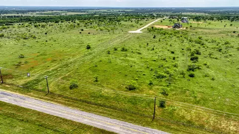 1000 Goodnight Trl, Perrin, TX 76486