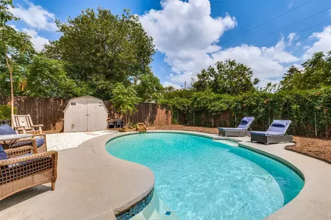 4006 Walnut Hill Ln, Dallas, TX 75229