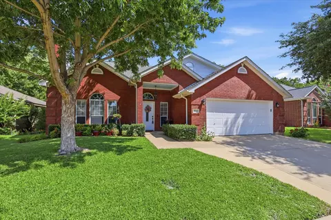 3133 Watercress Cir, Arlington, TX 76012
