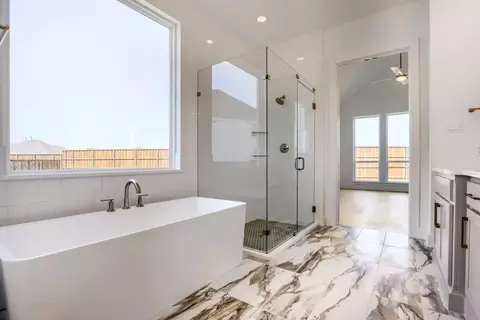 Bath - 791 Falls Dr, Prosper, TX 75078 photo 4 of 7
