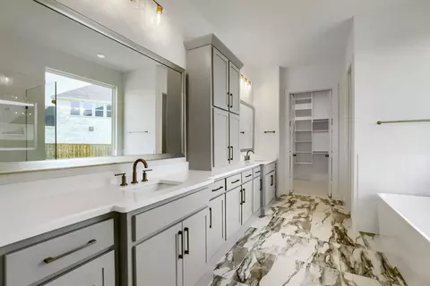Bath - 791 Falls Dr, Prosper, TX 75078 photo 3 of 7