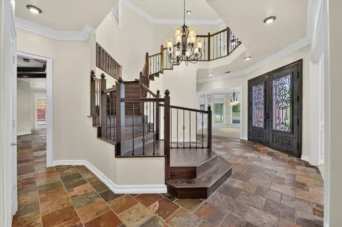 5811 Scenic Bay Ct, Arlington, TX 76013