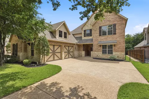 329 Parkview Ln, Keller, TX 76248