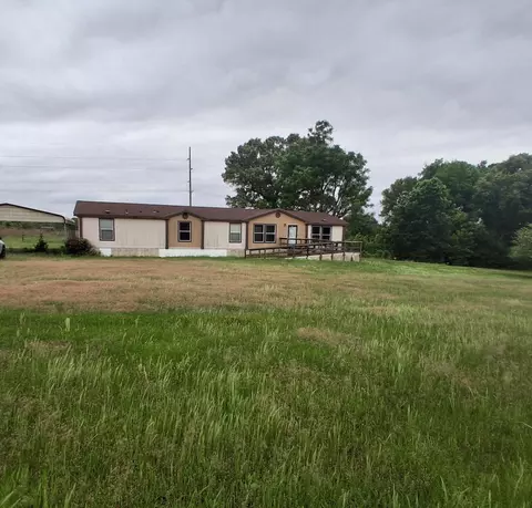 105 Spring Creek Pl, Texarkana, TX 75501