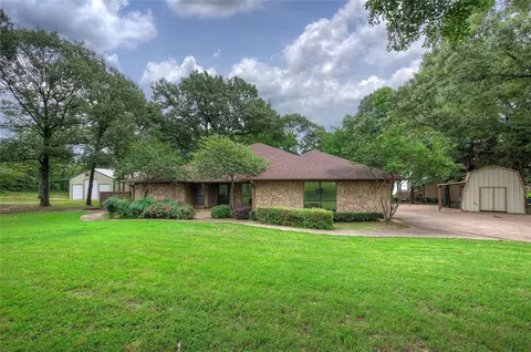 1605 County Road 1785, Yantis, TX 75497