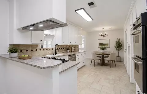 2708 Tallow St, Alvin, TX 77511