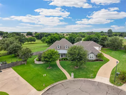 View/Area - 2040 Brook Arbor Ct, Mcgregor, TX 76657 photo 1 of 4