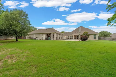 Exterior - 2040 Brook Arbor Ct, Mcgregor, TX 76657 photo 4 of 7