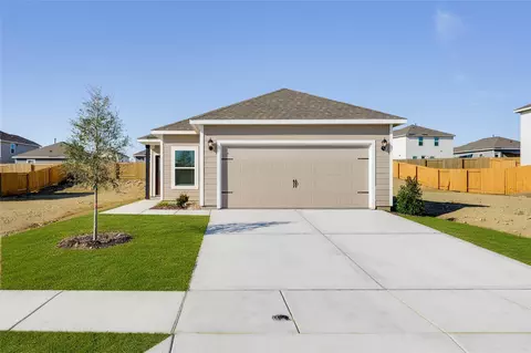 8425 White Wolf Trl, Ponder, TX 76259