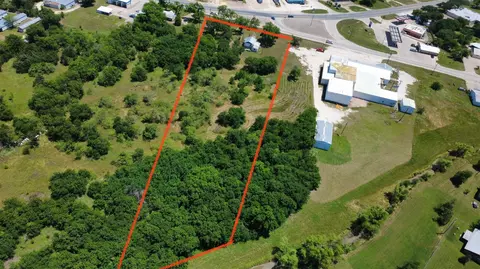 619 E 621 E Jefferson Ave, Whitney, TX 76692