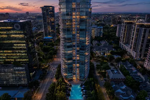 2900 Mckinnon St #2308, Dallas, TX 75201
