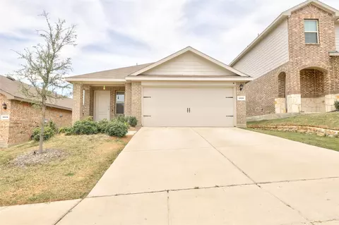 1016 Rio Bravo Dr, Forney, TX 75126