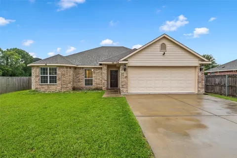 109 Ruby Cir, Hewitt, TX 76643