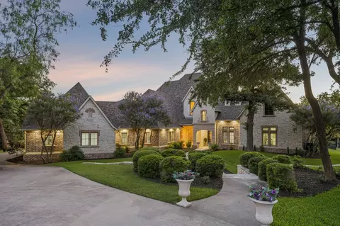 9191 Silver Leaf Ct, Little Elm, TX 75068
