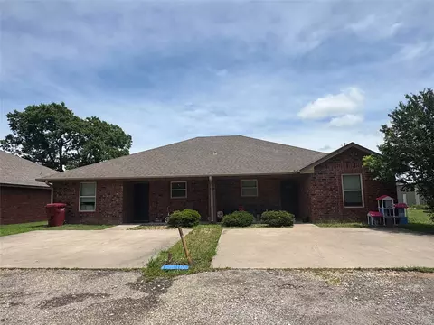 4515 SE Loop 286, Paris, TX 75460