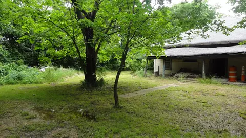 303 W College St, Trenton, TX 75490