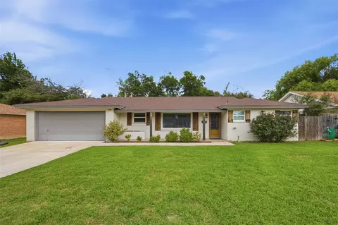 5809 Waltham Ave, Fort Worth, TX 76133