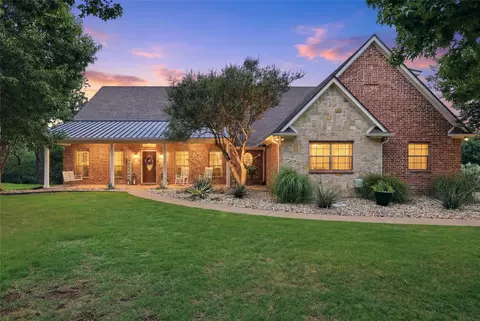 132 Birdie Dr, Lipan, TX 76462