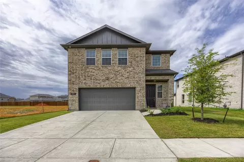 1217 Triton Dr, Seagoville, TX 75159